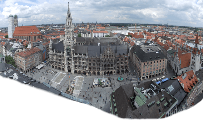 Panorama über Marienplatz und Rathaus von St. Peter Panoramablick Rathaus