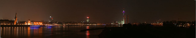 Düsseldorf Rheinpanorama, © Philmo1